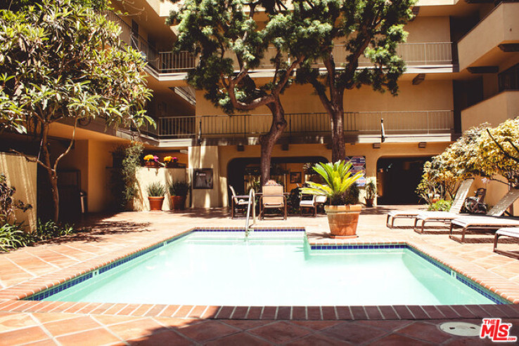 1 Bed Home for Sale in Santa Monica, California