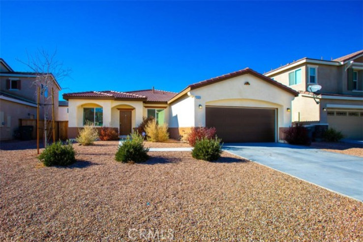 Residential Home in Rosamond