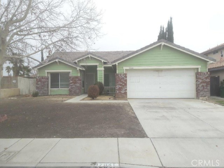 3 Bed Home for Sale in Palmdale, California