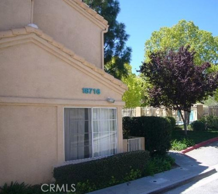 3 Bed Home for Sale in Newhall, California