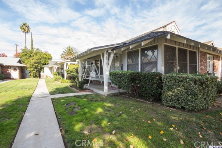  Income Home for Sale in North Hollywood, California