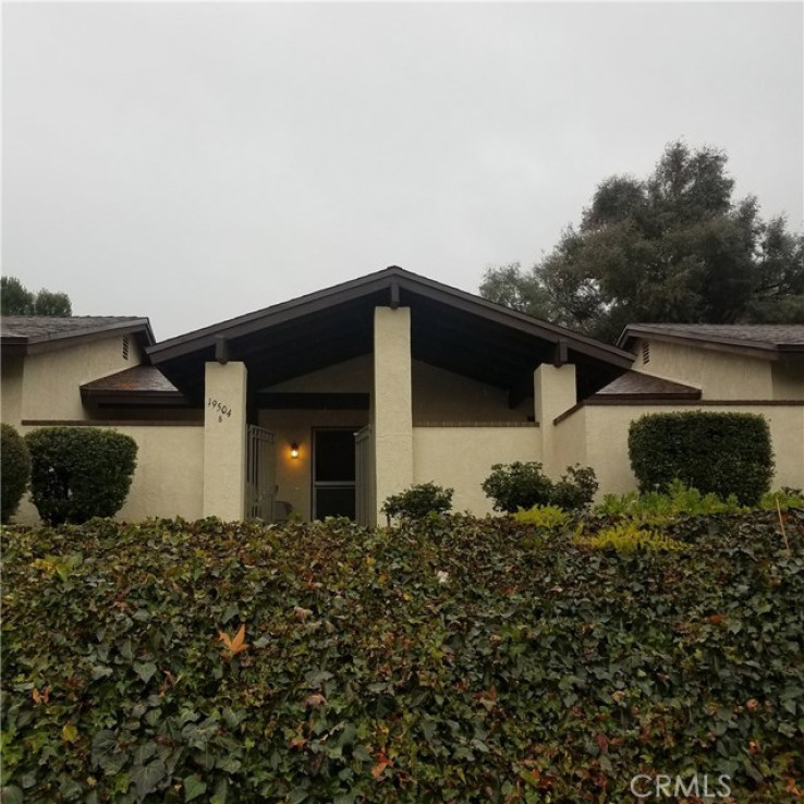 2 Bed Home for Sale in Newhall, California