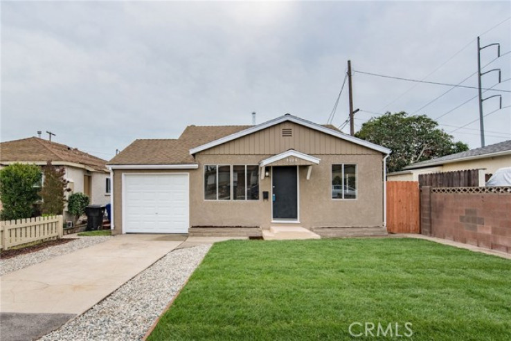 Residential Home in Ramona/Burleigh