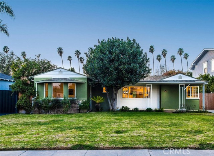 3 Bed Home for Sale in Studio City, California