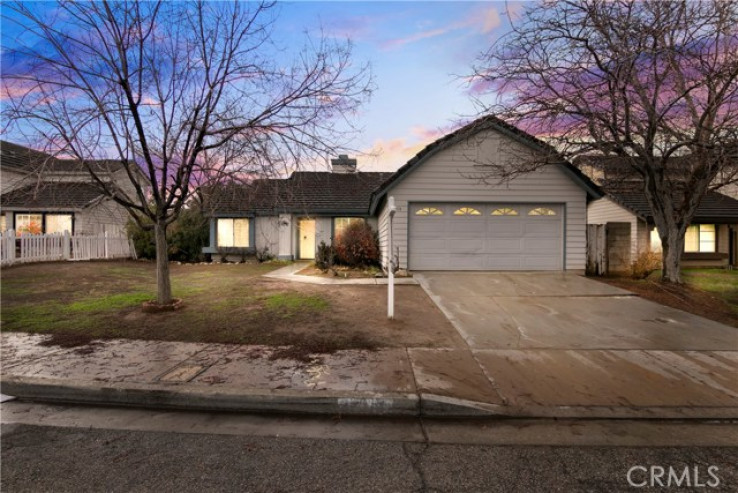 Residential Home in Palmdale