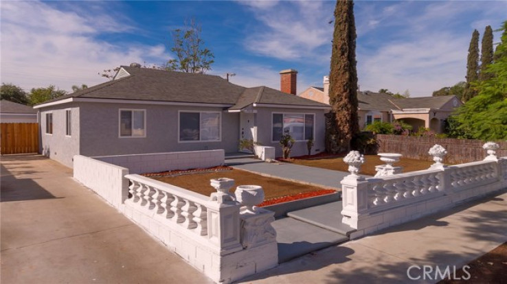 3 Bed Home for Sale in North Hollywood, California
