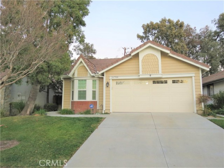 3 Bed Home for Sale in Canyon Country, California