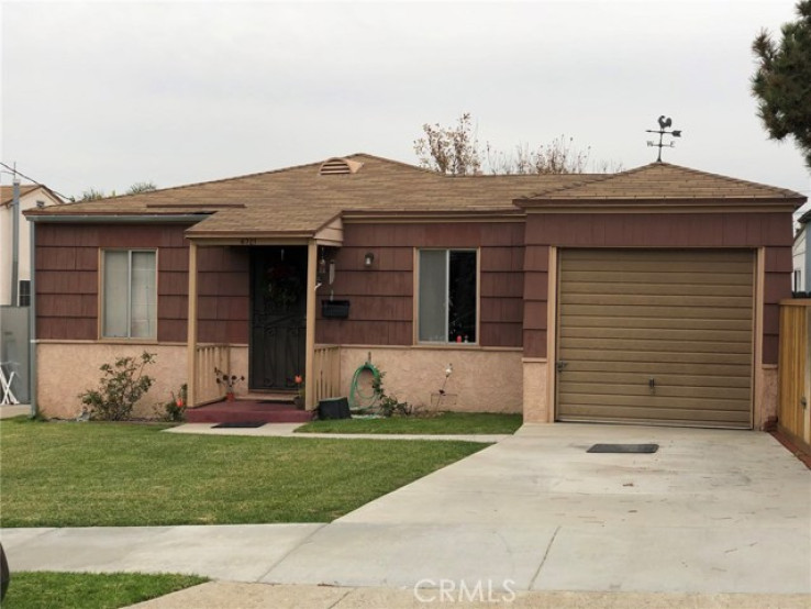Residential Home in Ramona/Burleigh