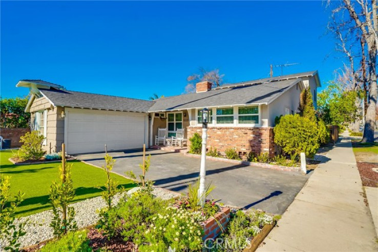 5 Bed Home for Sale in Sherman Oaks, California