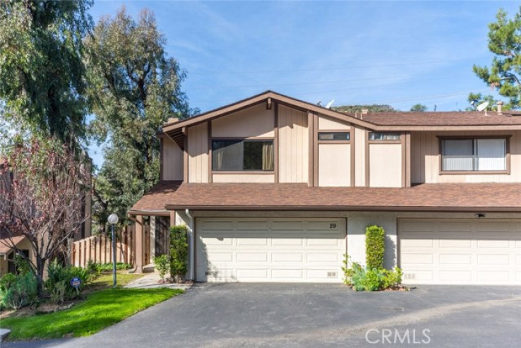 3 Bed Home for Sale in Sun Valley, California