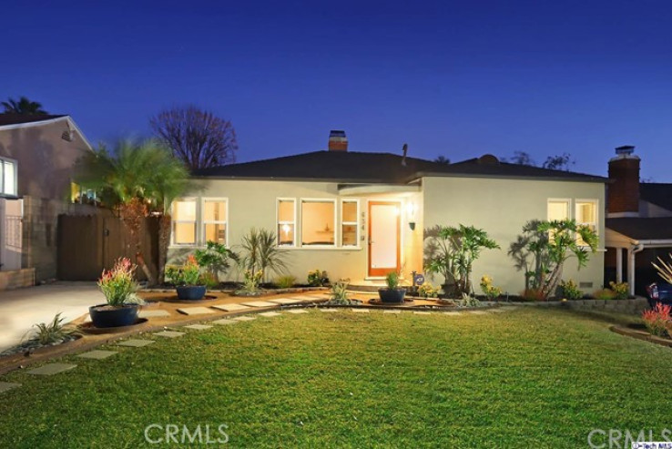 2 Bed Home for Sale in Burbank, California