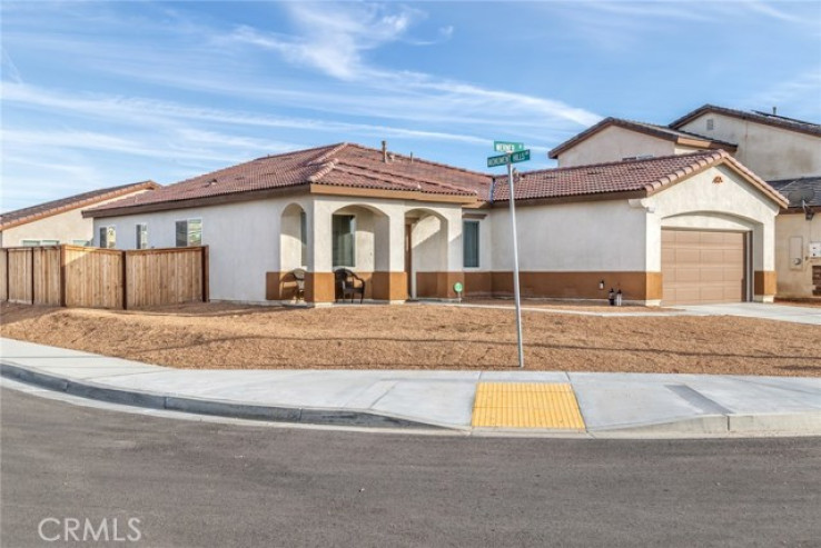 4 Bed Home for Sale in Rosamond, California