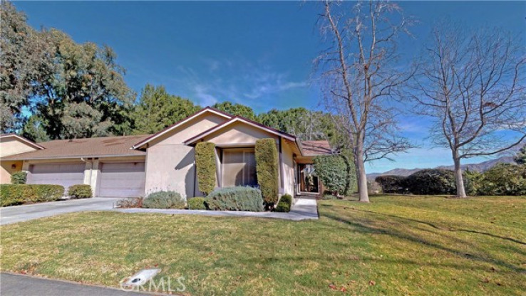 2 Bed Home for Sale in Newhall, California