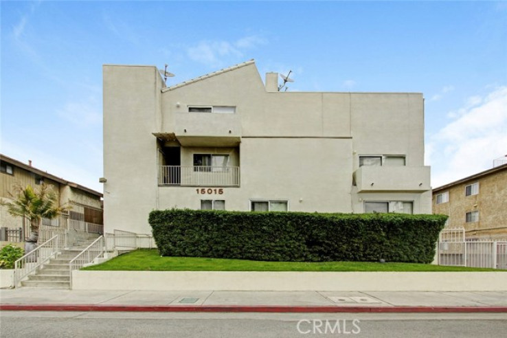Residential Home in Van Nuys