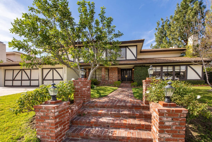 4 Bed Home for Sale in Encino, California