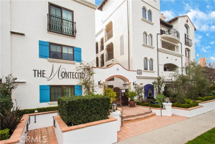2 Bed Home for Sale in Sherman Oaks, California