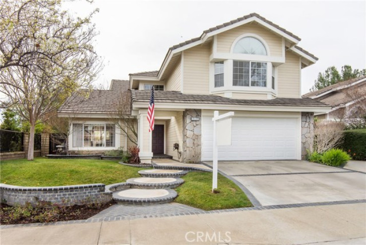 5 Bed Home for Sale in Saugus, California