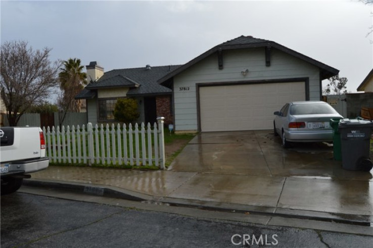 4 Bed Home for Sale in Palmdale, California
