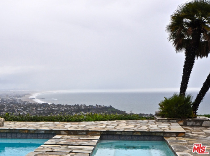 3 Bed Home for Sale in Pacific Palisades, California