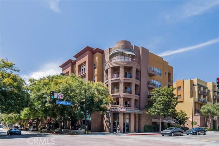 2 Bed Home for Sale in Burbank, California
