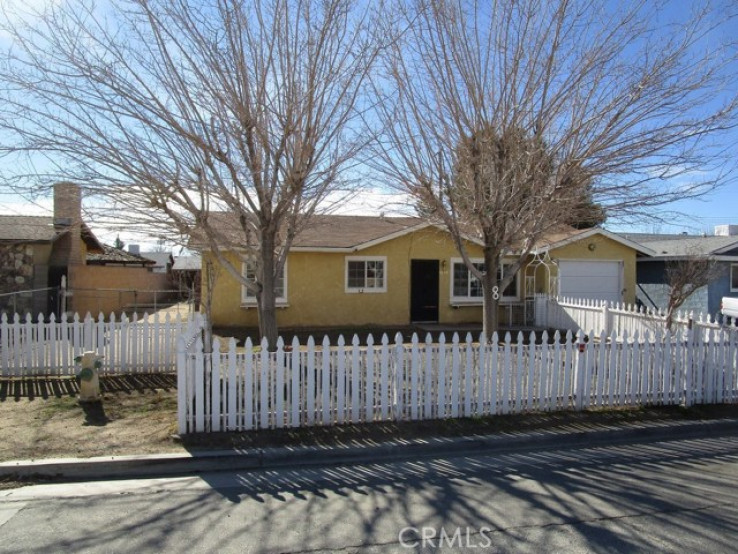 3 Bed Home for Sale in Rosamond, California
