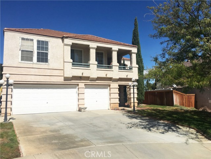 4 Bed Home for Sale in Palmdale, California
