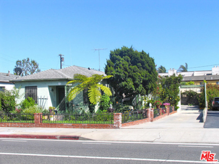  Income Home for Sale in Santa Monica, California