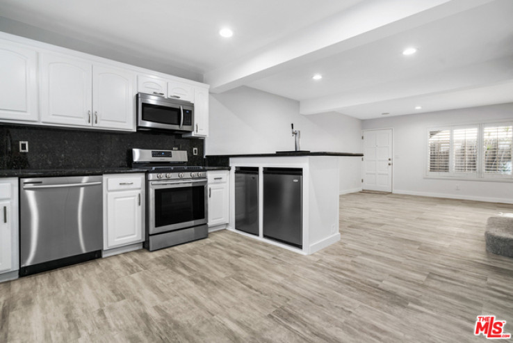 3 Bed Home for Sale in Sherman Oaks, California