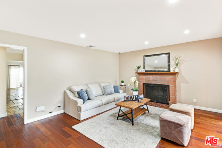 3 Bed Home for Sale in Sherman Oaks, California