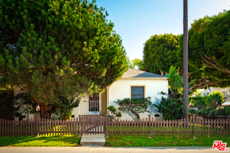 2 Bed Home for Sale in Santa Monica, California