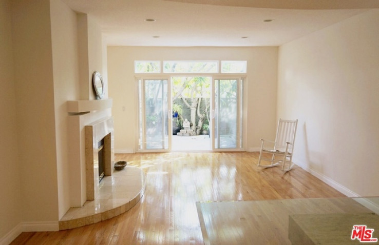 2 Bed Home for Sale in Santa Monica, California