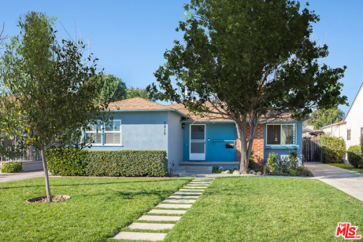 Residential Home in Sherman Oaks