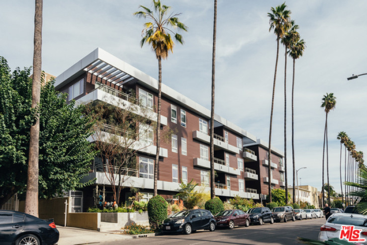 2 Bed Home for Sale in Los Angeles, California