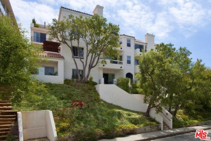 2 Bed Home for Sale in Pacific Palisades, California