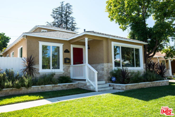 3 Bed Home for Sale in Encino, California