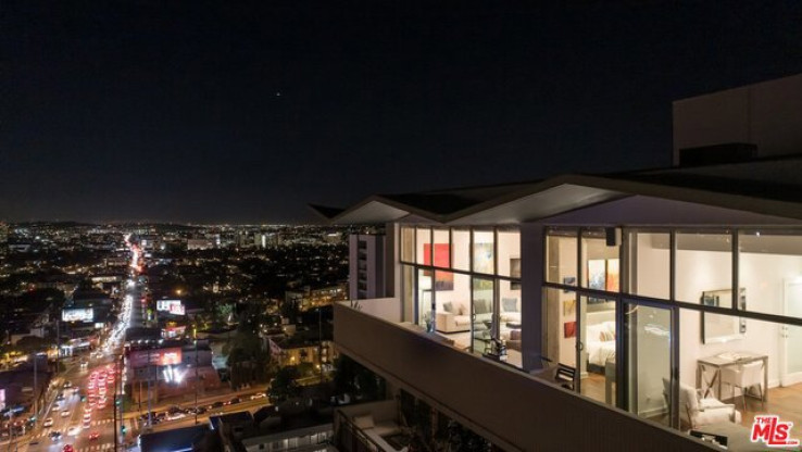 Residential Home in West Hollywood Vicinity
