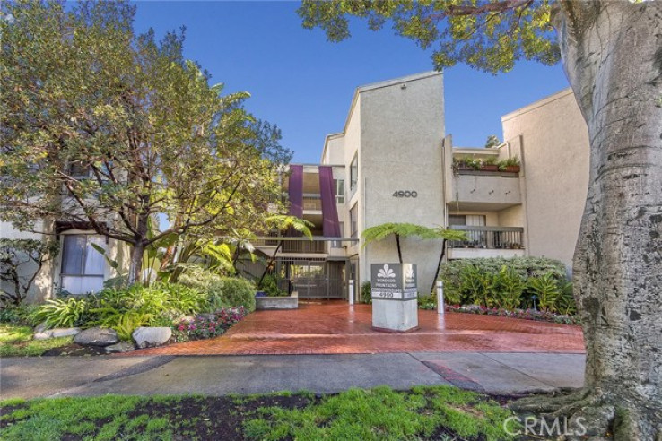 1 Bed Home for Sale in Culver City, California
