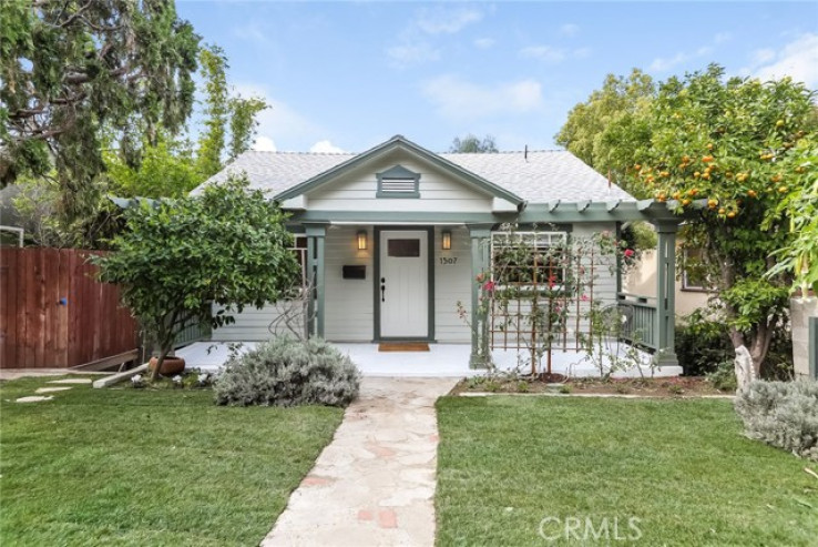 Residential Home in Silver Lake