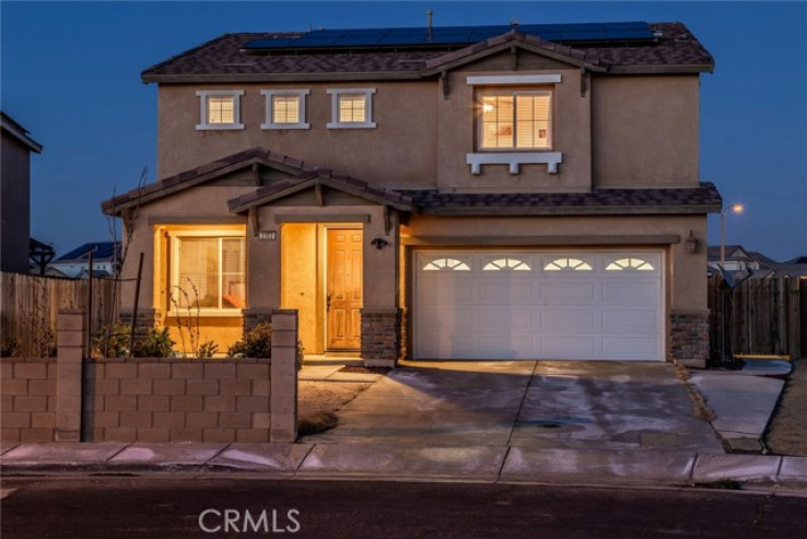 Residential Home in Rosamond