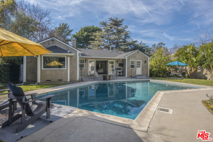 3 Bed Home for Sale in Studio City, California