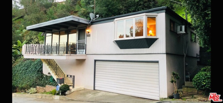 Residential Home in Sunset Strip - Hollywood Hills West