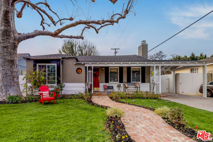 3 Bed Home for Sale in Studio City, California
