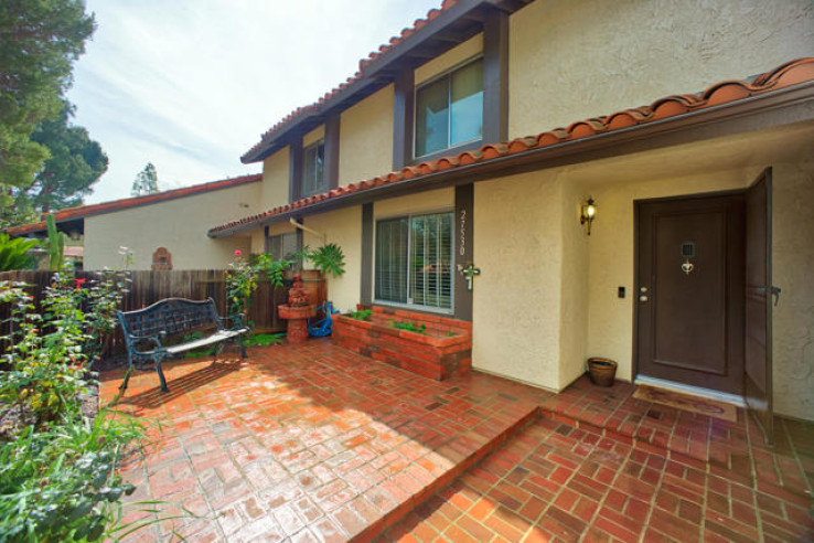 3 Bed Home for Sale in Agoura Hills, California