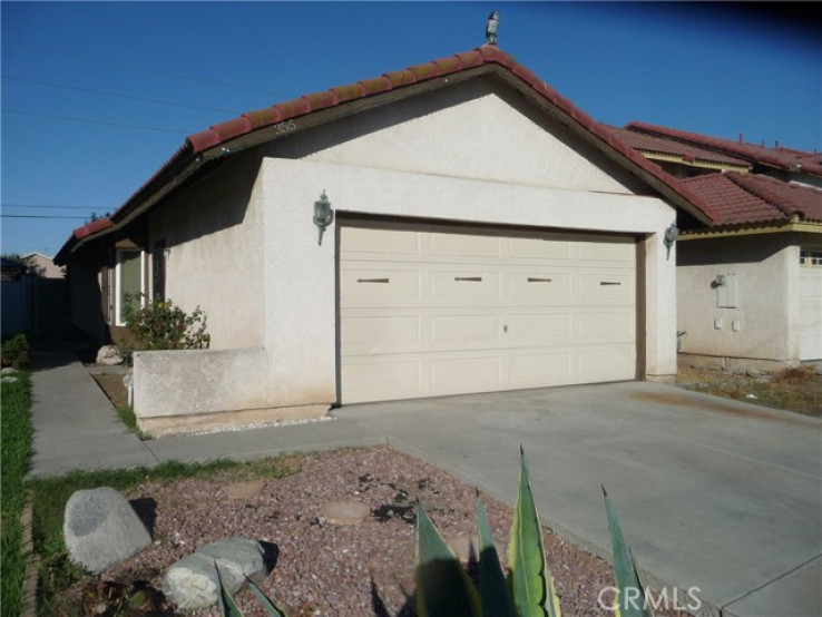 Residential Home in Compton S of Rosecrans, E of Central,W of Ala