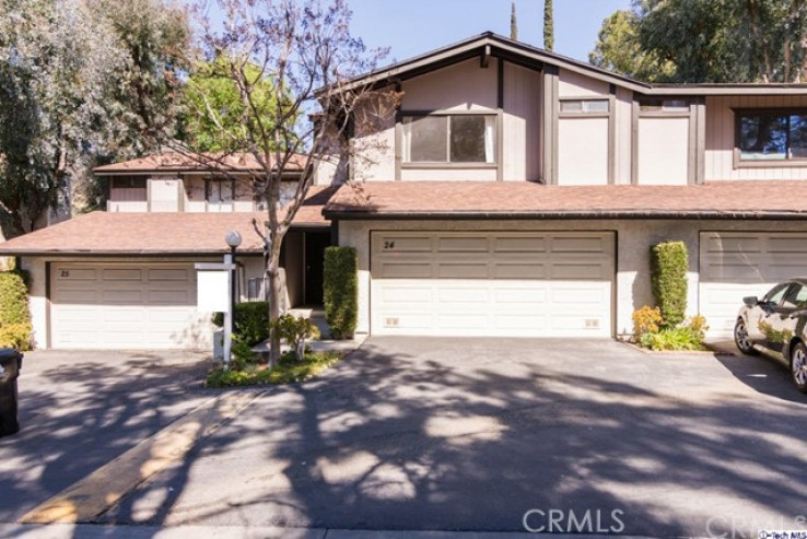 3 Bed Home for Sale in Sun Valley, California