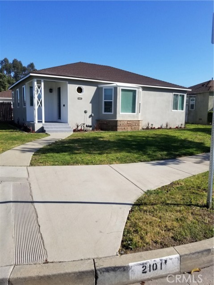 Residential Home in Montebello