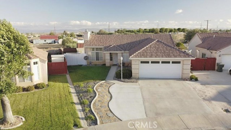3 Bed Home for Sale in Rosamond, California
