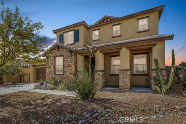 5 Bed Home for Sale in Rosamond, California