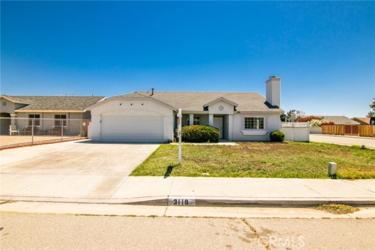 4 Bed Home for Sale in Rosamond, California