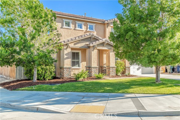 4 Bed Home for Sale in Rosamond, California